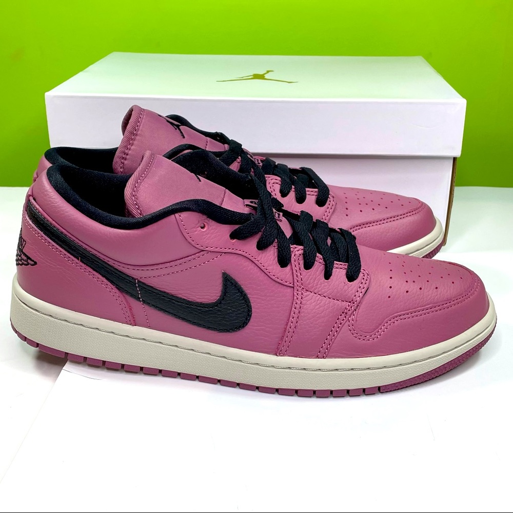 Womens Air Jordan 1 Low Top SE Plum & Black Womens Sz 11.5 Mens Sz 10 Sneakers